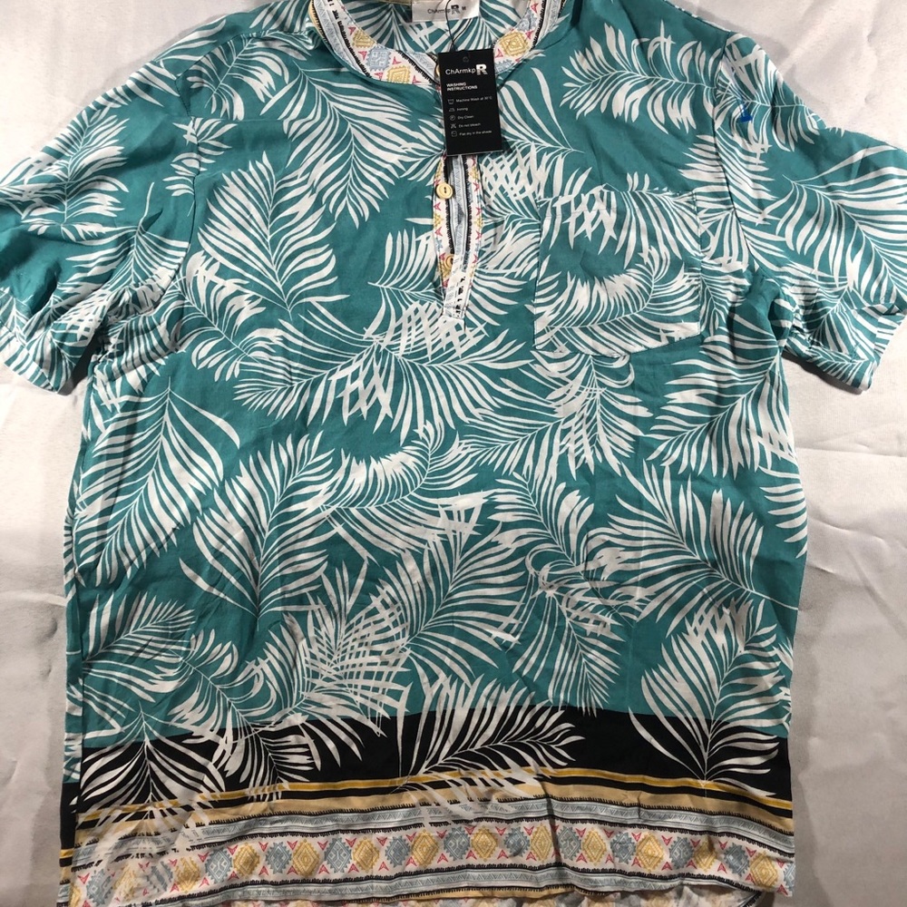 Charmkp men's shirt in medium floral design NEW